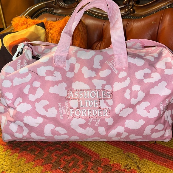Pink Duffle Overnight bag - Picture 2 of 6